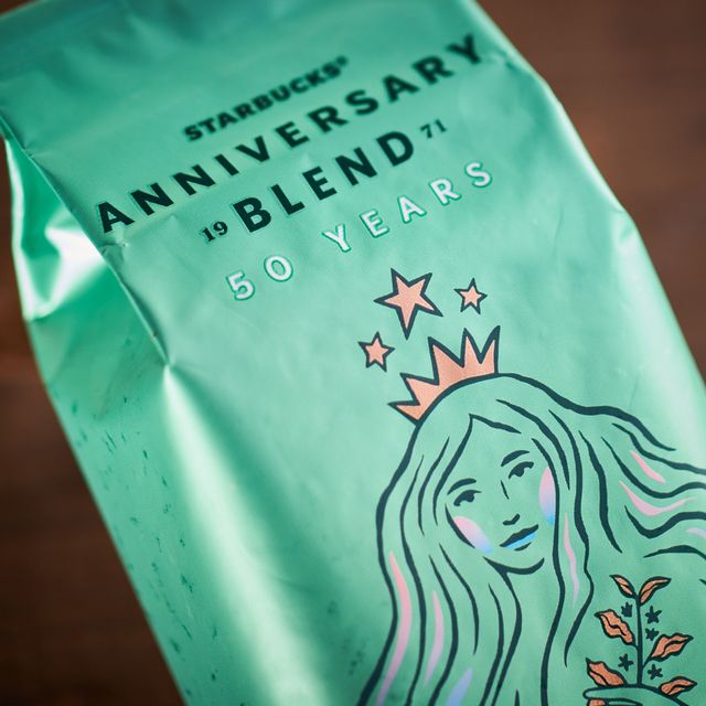 50周年記念パッケージのスターバックスアニバーサリーブレンド
